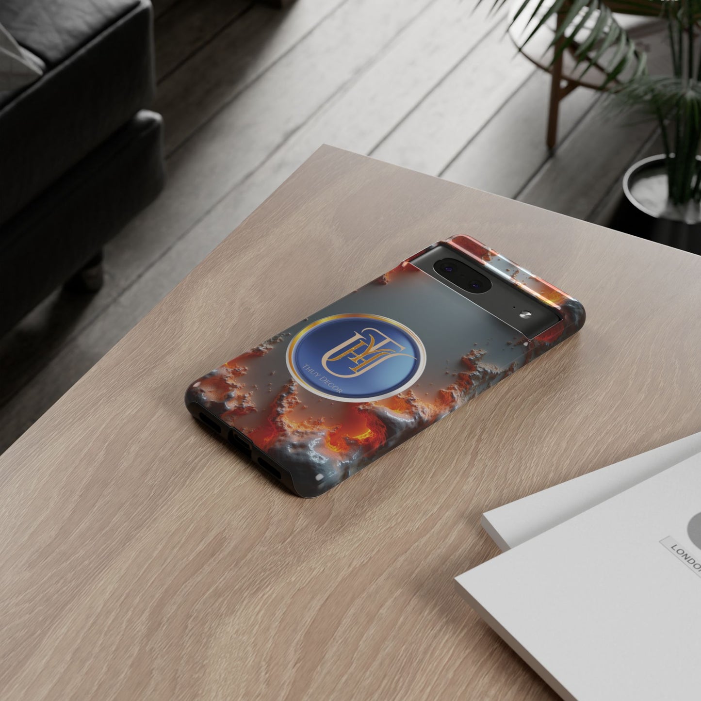 Lava Case Thuy Decor Phone Case