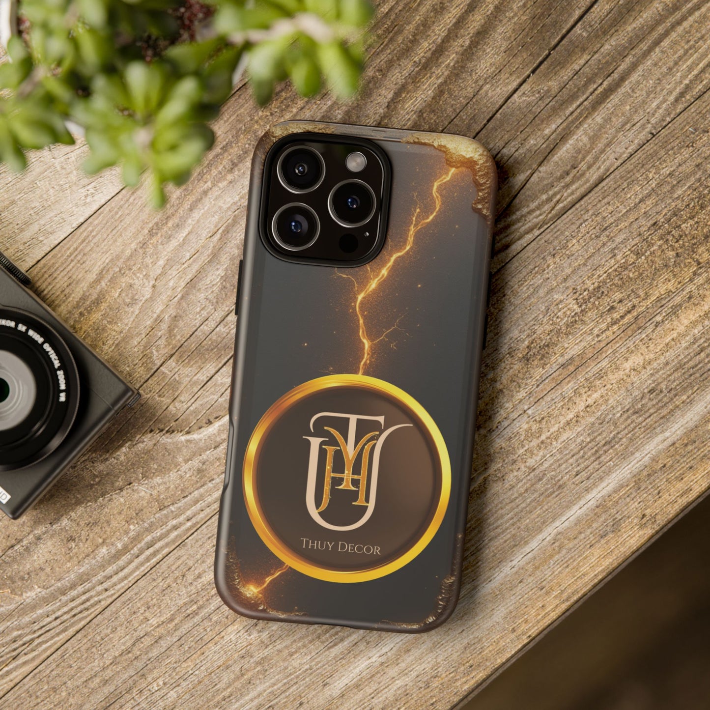 Black & Gold Luxurious Thuy Decor Brand Cover Phone Case