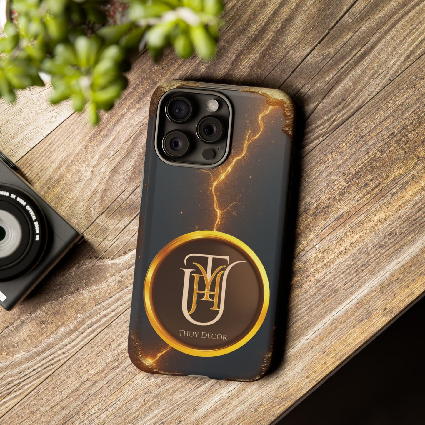 Black & Gold Luxurious Thuy Decor Brand Cover Phone Case
