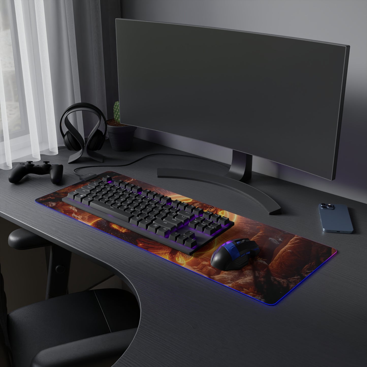 10K Lady Snake & Tiger "The Queen" - LED Gaming Mouse Pad