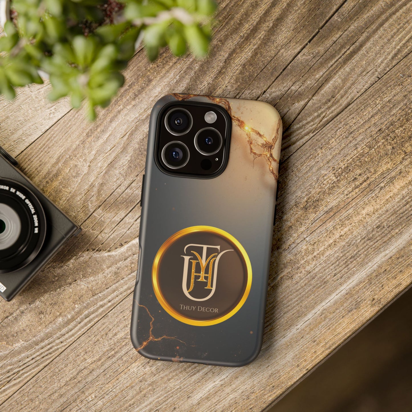 Thuy Decor Stylish Protective Mobile Case