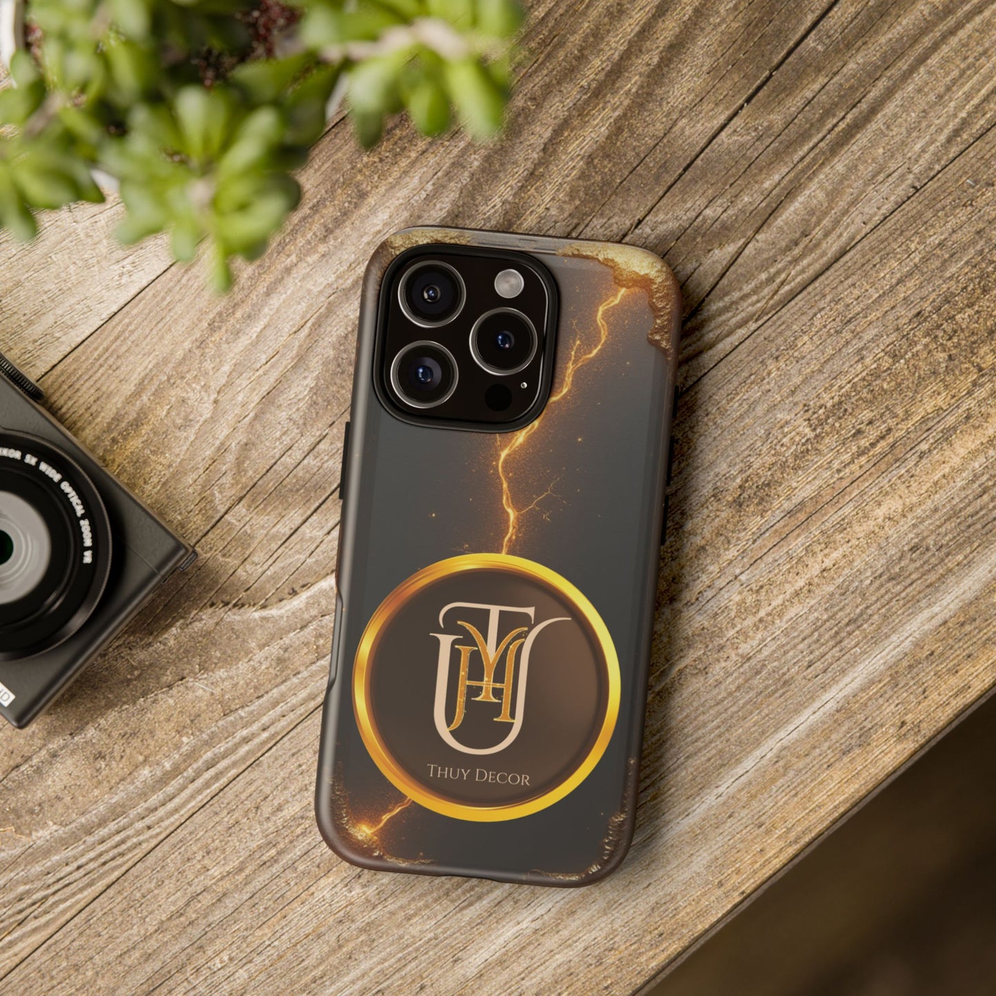 Black & Gold Luxurious Thuy Decor Brand Cover Phone Case