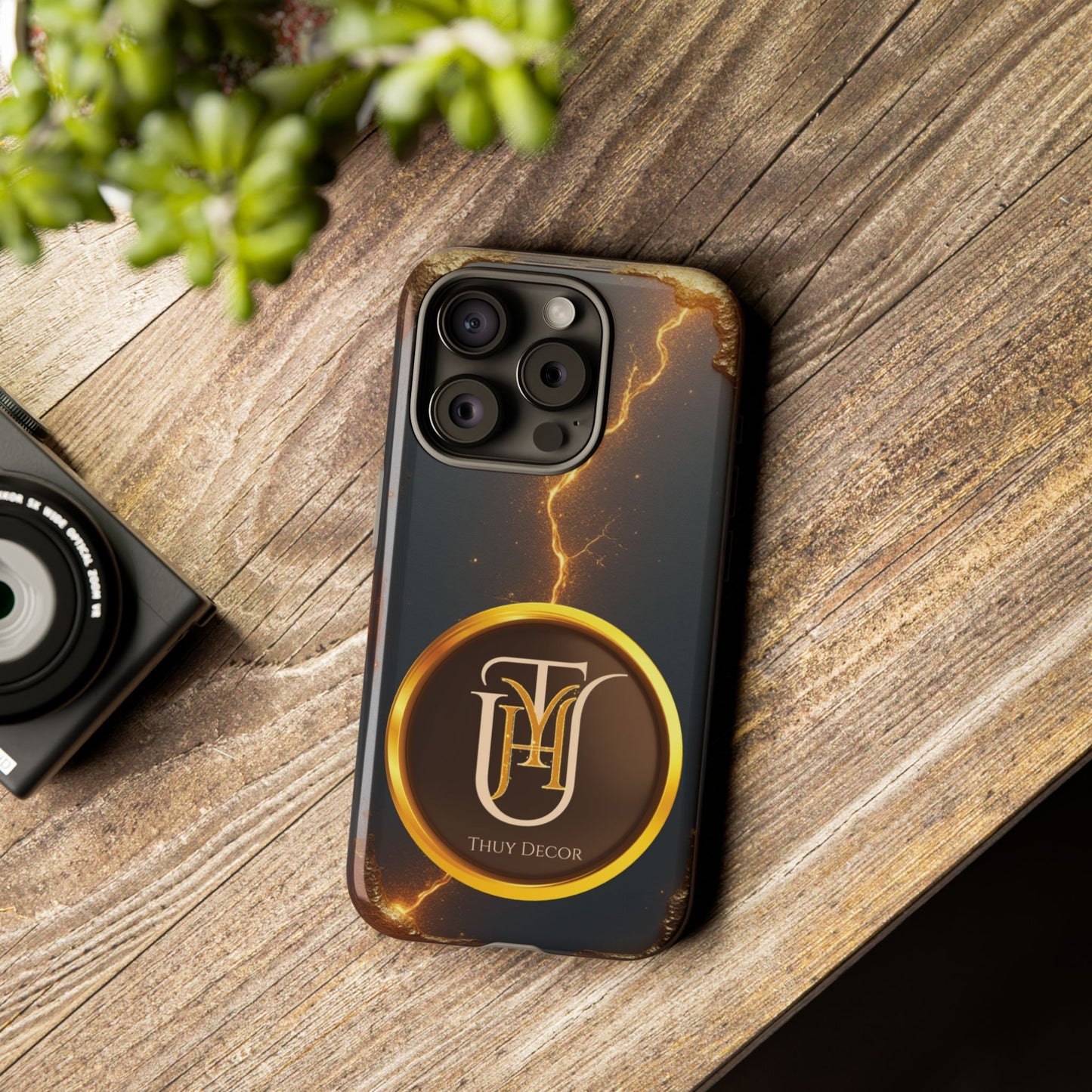 Black & Gold Luxurious Thuy Decor Brand Cover Phone Case
