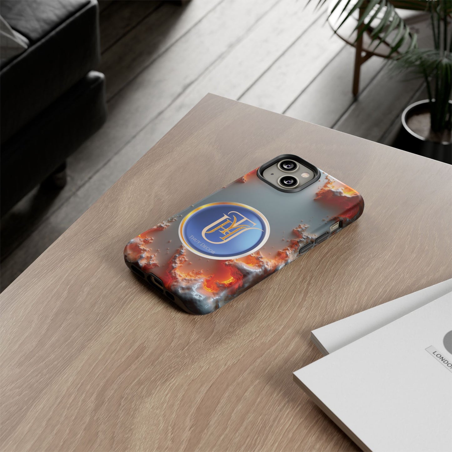 Lava Case Thuy Decor Phone Case