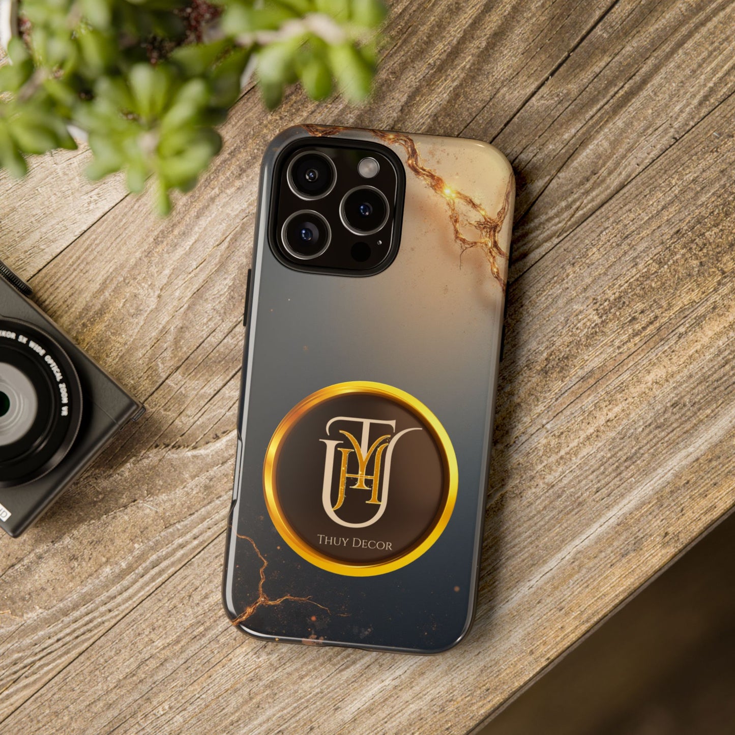 Thuy Decor Stylish Protective Mobile Case